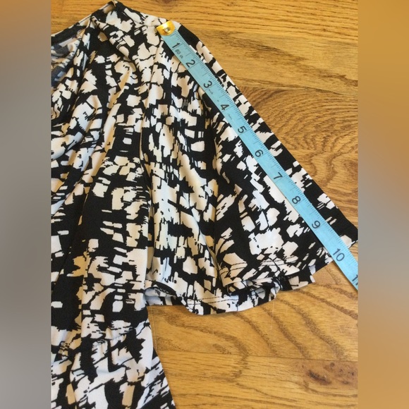 🌟5xHP!🌟 Liz Lange Maternity | Print Midi Dress - Picture 14 of 16